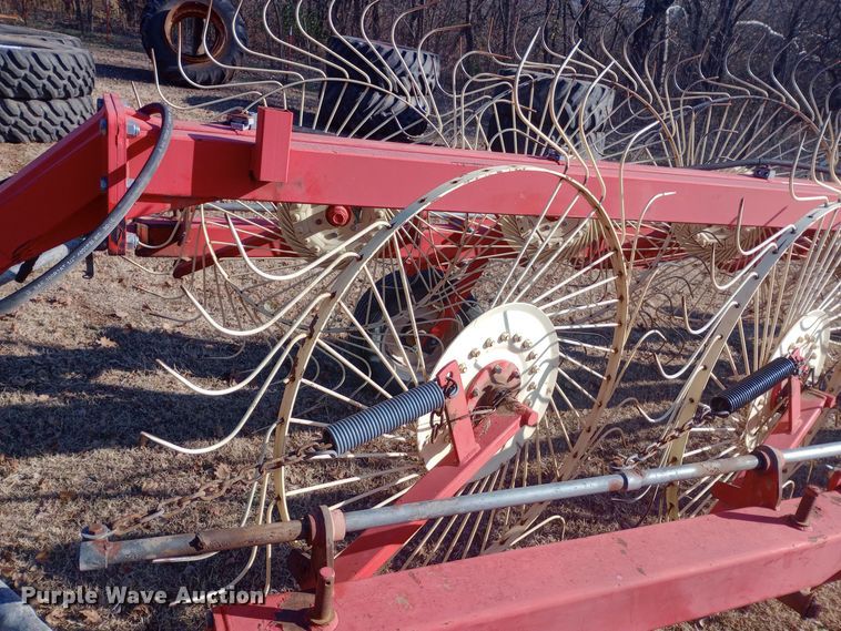 image for item DW0988 Farm King Easy Rake 12 hay rake