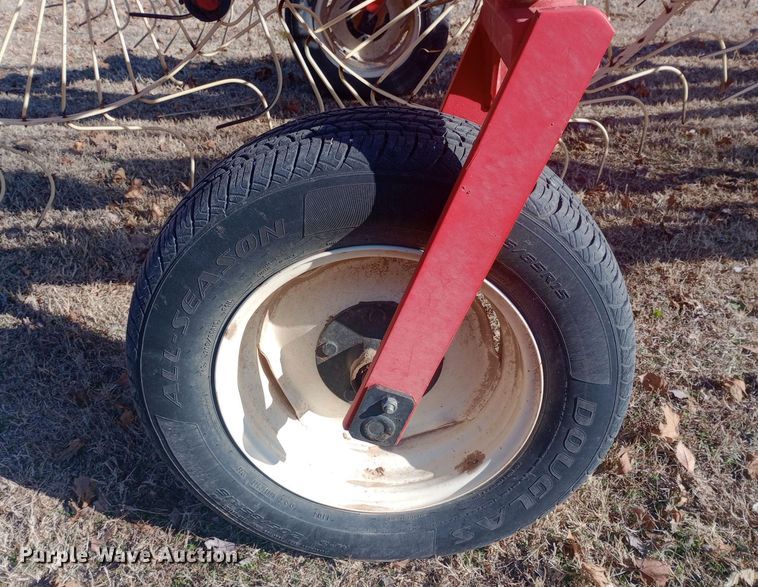 image for item DW0988 Farm King Easy Rake 12 hay rake