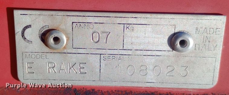 image for item DW0988 Farm King Easy Rake 12 hay rake