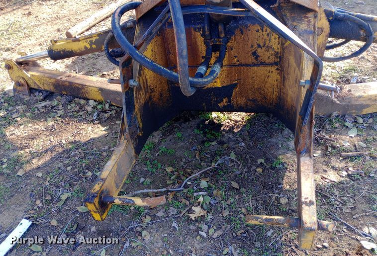image for item DW0990 Massey Ferguson  backhoe attachment