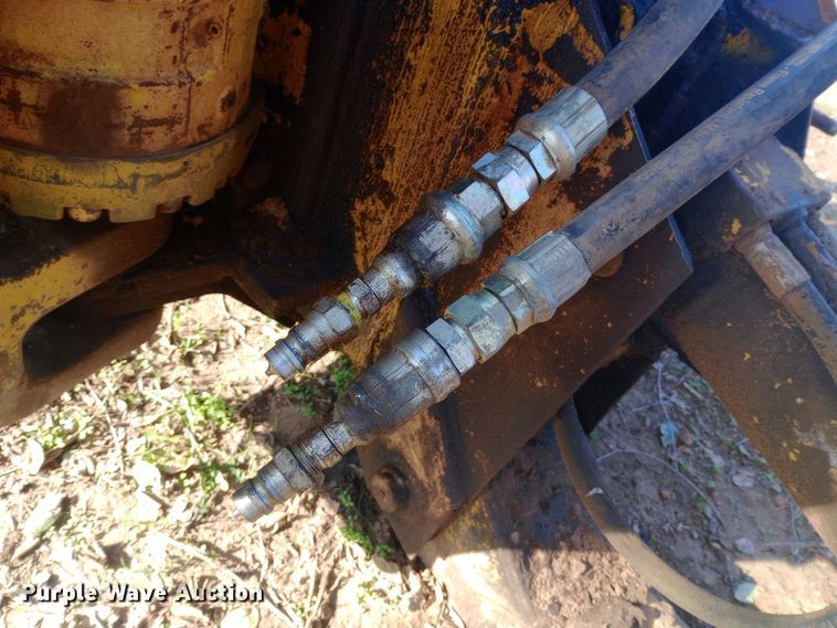 image for item DW0990 Massey Ferguson  backhoe attachment