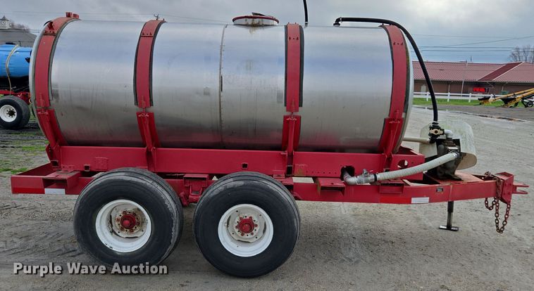 image for item DX1530 Clark tank trailer