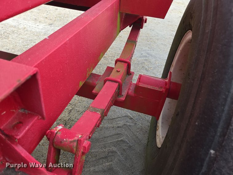 image for item DX1530 Clark tank trailer