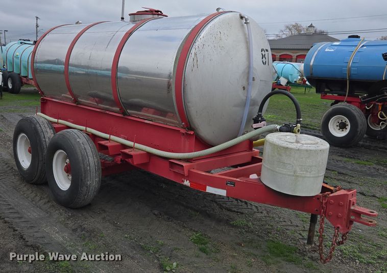 image for item DX1531 Clark tank trailer