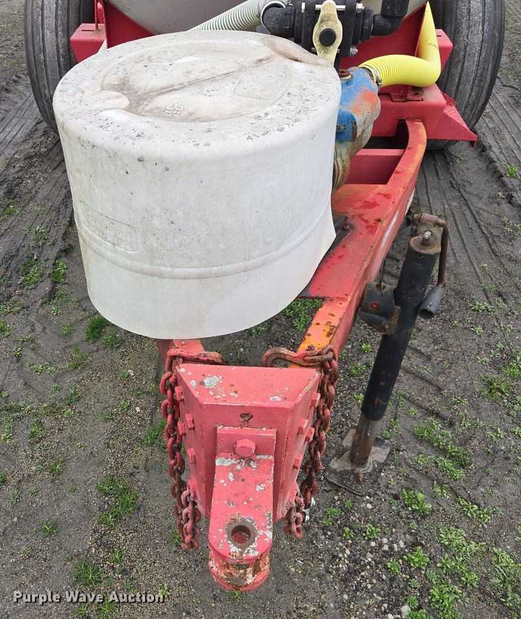 image for item DX1531 Clark tank trailer