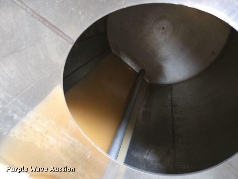 image for item DX1531 Clark tank trailer