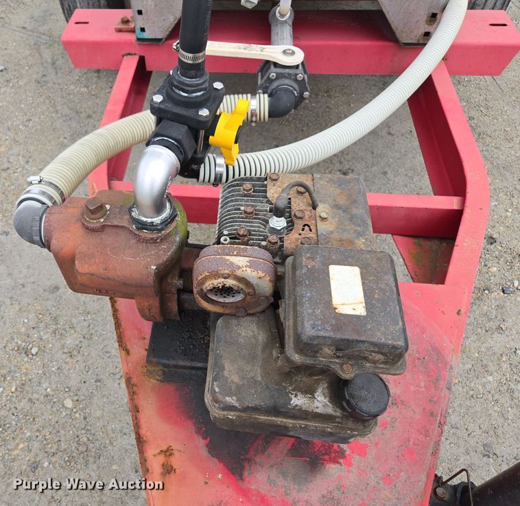 image for item DX1532 Clark tank trailer