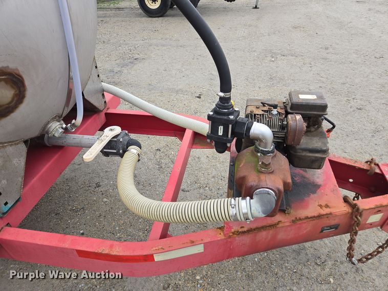 image for item DX1532 Clark tank trailer