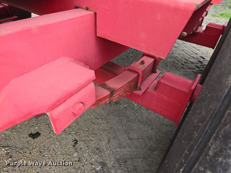 image for item DX1532 Clark tank trailer