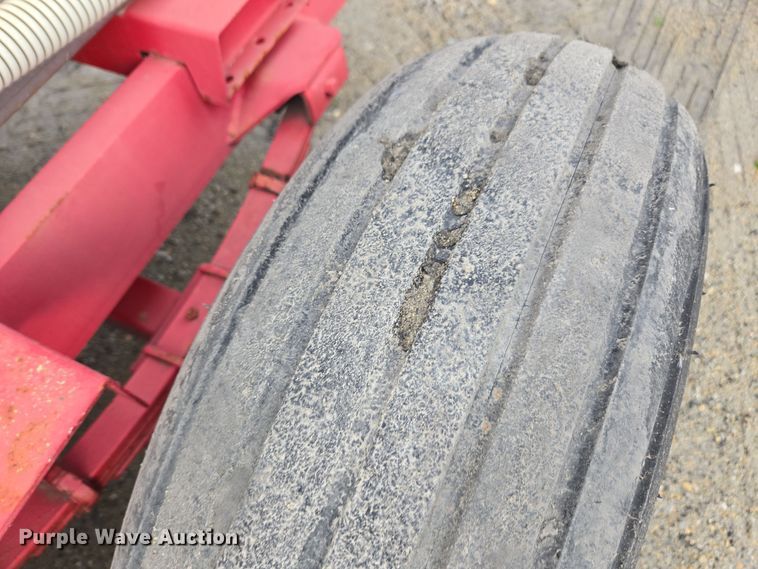 image for item DX1532 Clark tank trailer