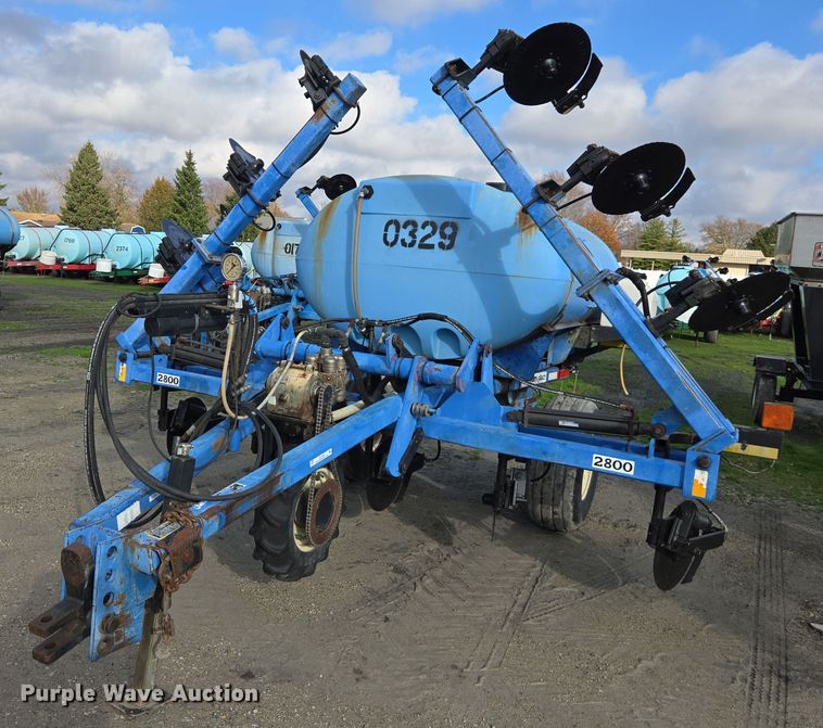 Case 2800 liquid fertilizer applicator in Covington, OH | Item