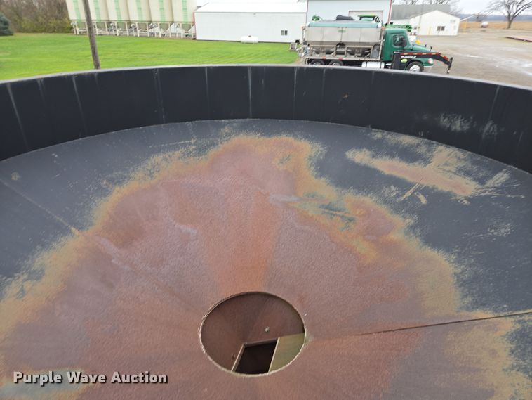 image for item DX1539 USC grain bagger hopper