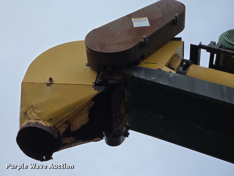 image for item DX1540 Convey-All 1035 auger