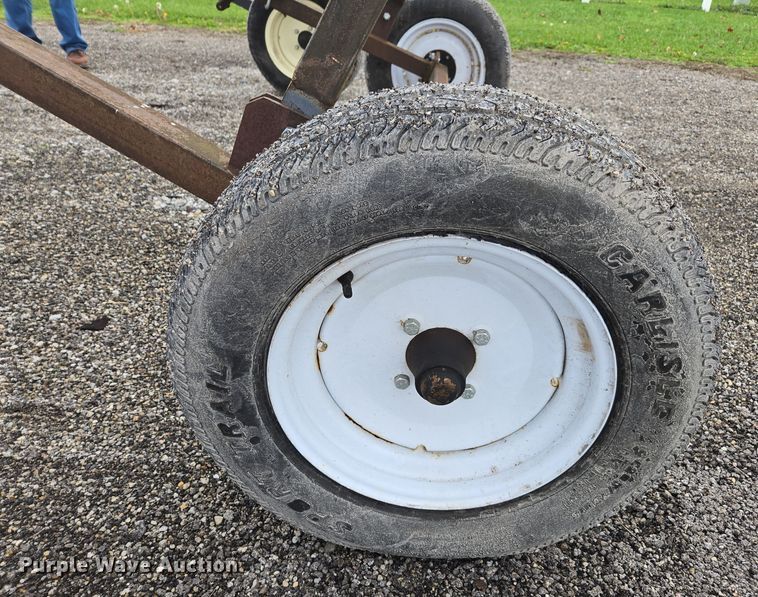 image for item DX1540 Convey-All 1035 auger