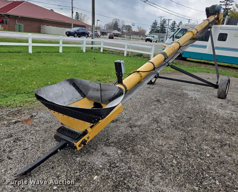 image for item DX1541 Convey-All 828 auger