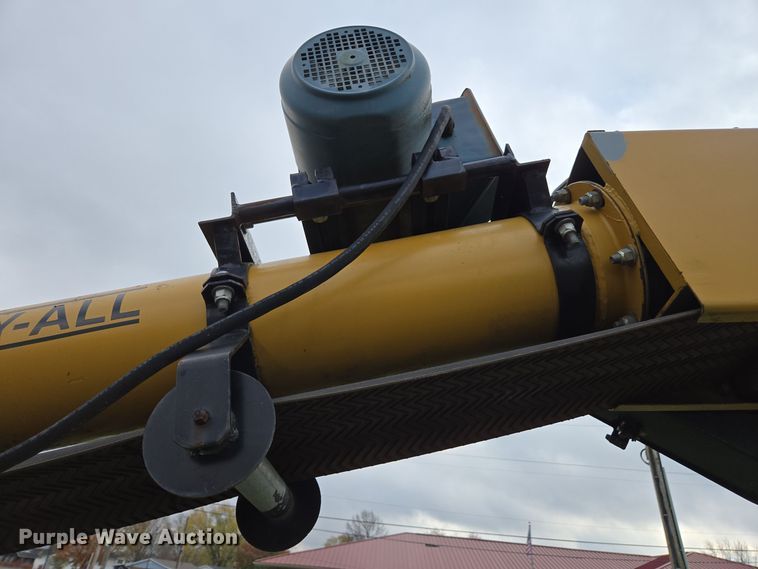 image for item DX1541 Convey-All 828 auger