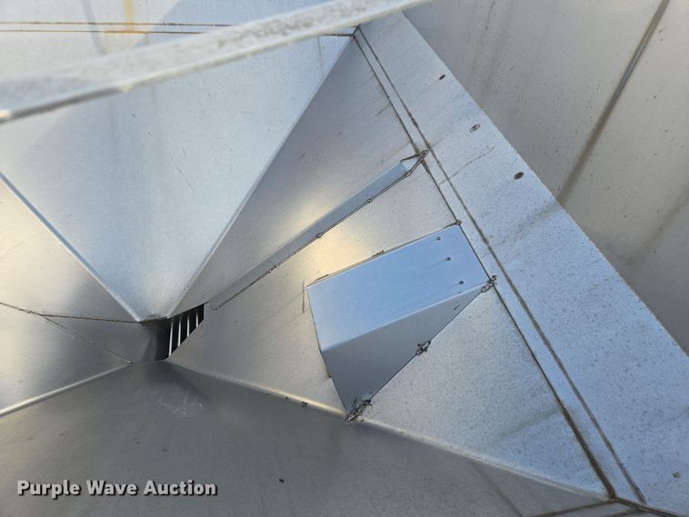 image for item DX1544 Harvest Land UT57 seed tender