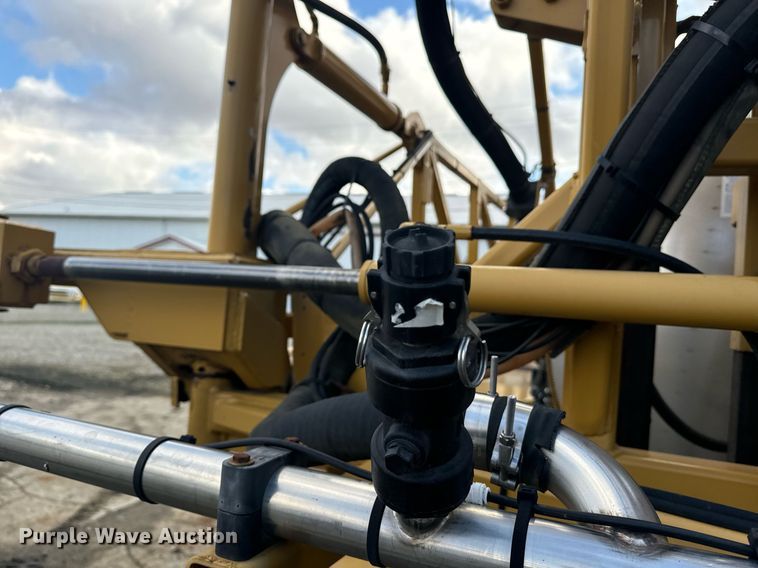 image for item DX1546 AGCO Teragator sprayer bed