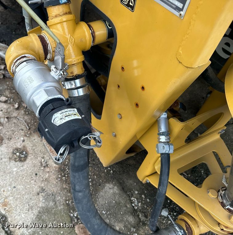 image for item DX1546 AGCO Teragator sprayer bed