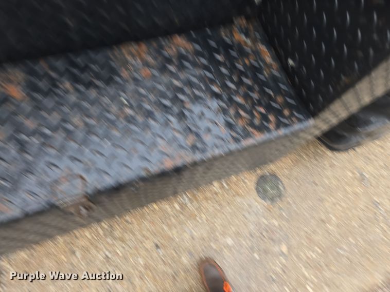 image for item DX1570 1995 International 2554 applicator truck