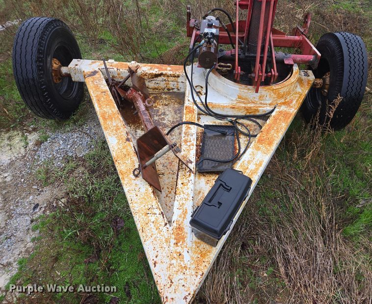 image for item DX1573 Three point trailer