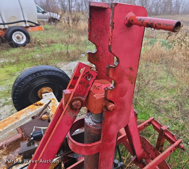 image for item DX1573 Three point trailer