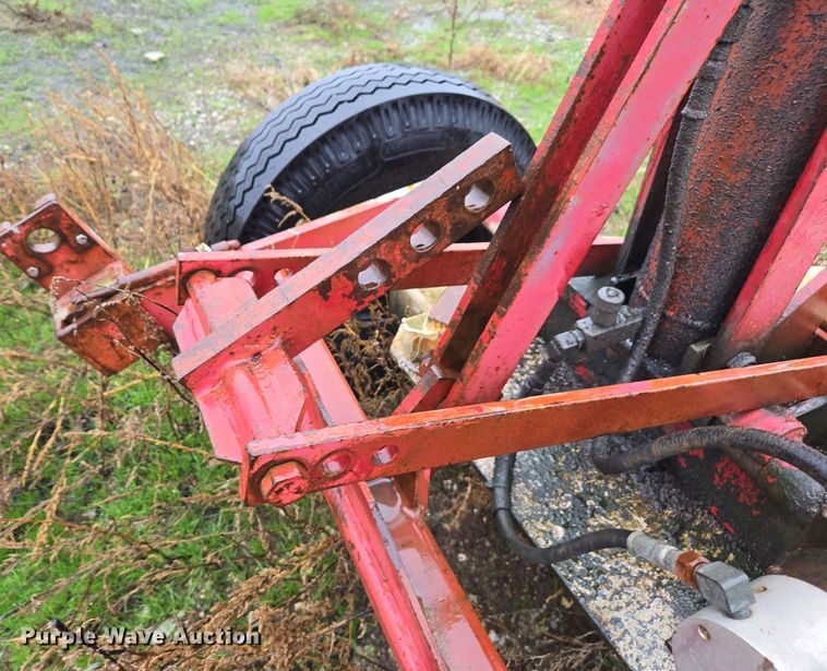 image for item DX1573 Three point trailer