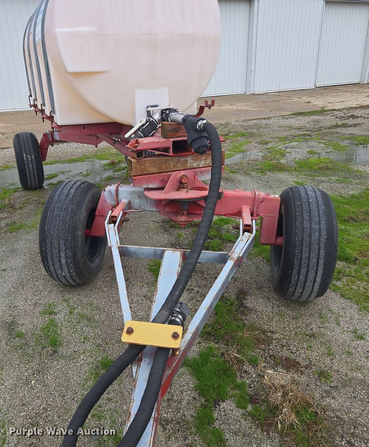 image for item DX1579 Tank trailer