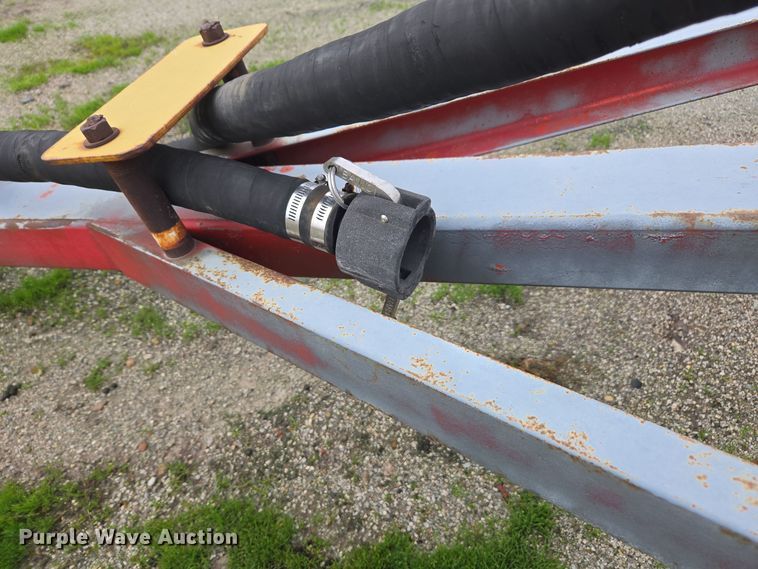 image for item DX1579 Tank trailer