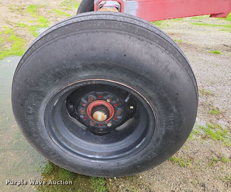 image for item DX1579 Tank trailer