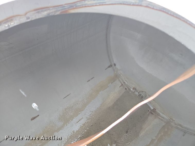 image for item DX1581 Tank trailer