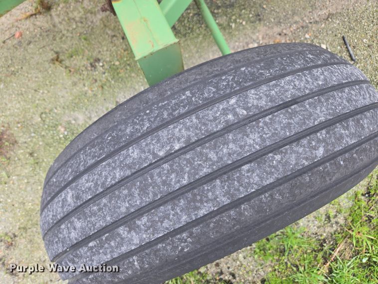 image for item DX1581 Tank trailer