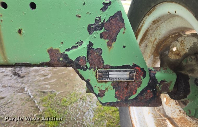 image for item DX1582 Tank trailer