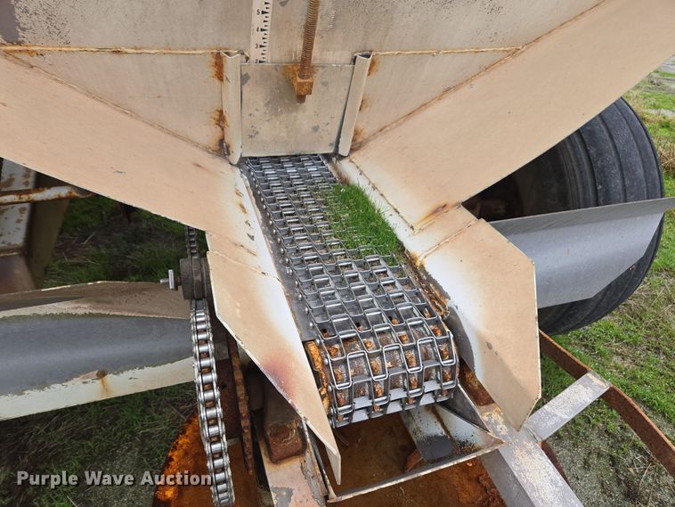 image for item DX1584 Western spreader