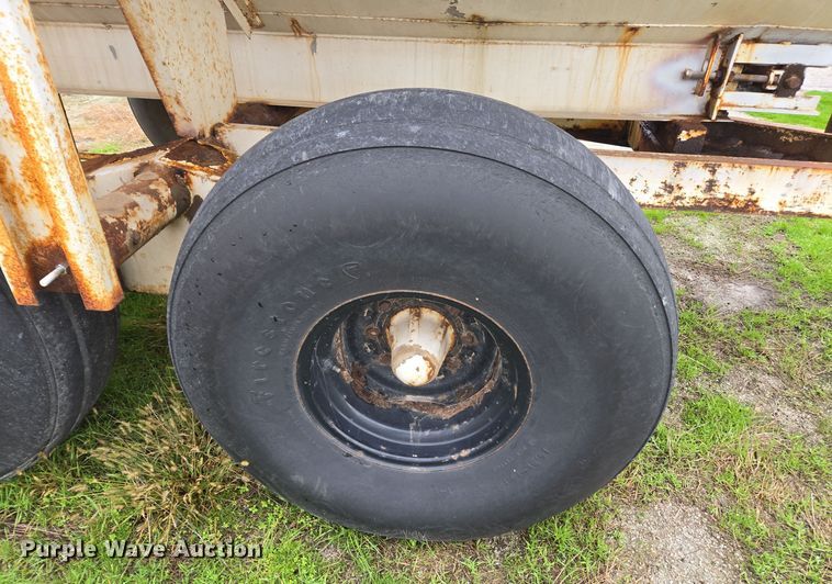 image for item DX1584 Western spreader