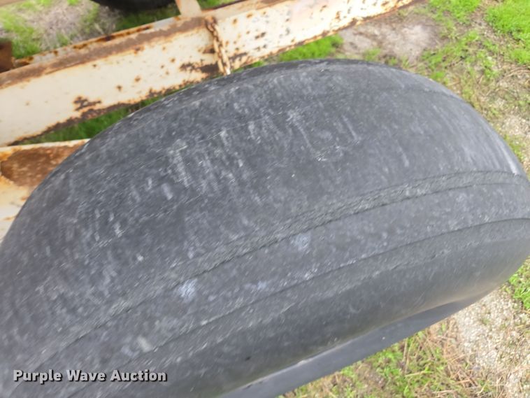 image for item DX1584 Western spreader