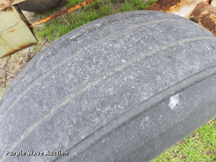 image for item DX1584 Western spreader