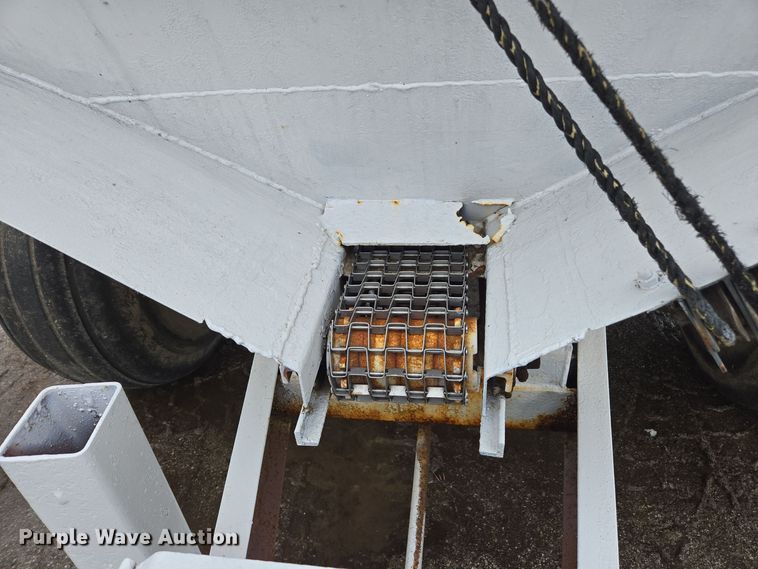 image for item DX1585 Western SMC2064S  spreader