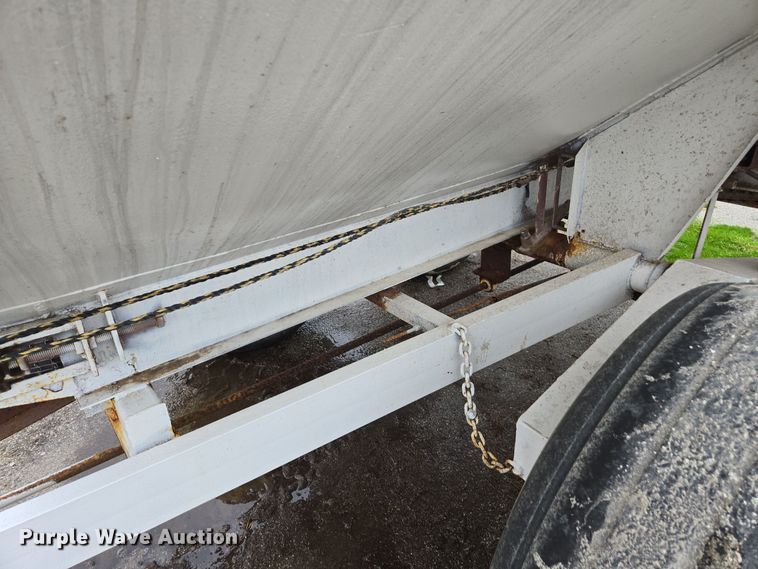 image for item DX1585 Western SMC2064S  spreader