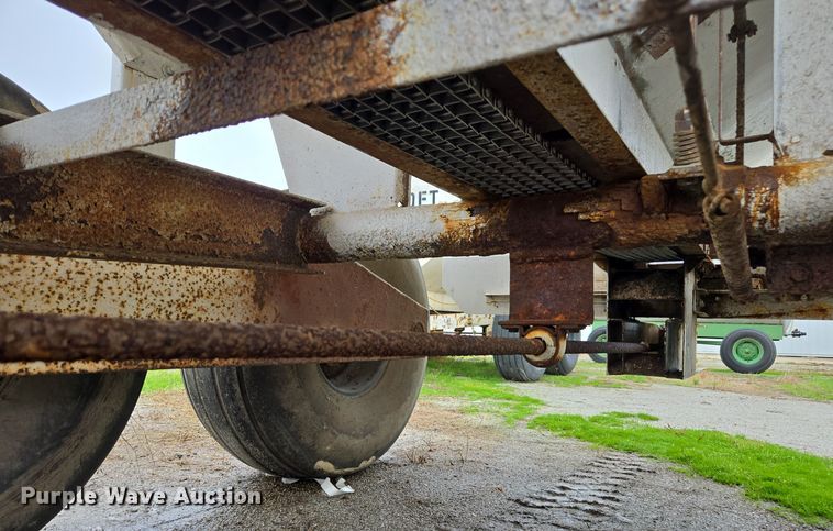 image for item DX1585 Western SMC2064S  spreader