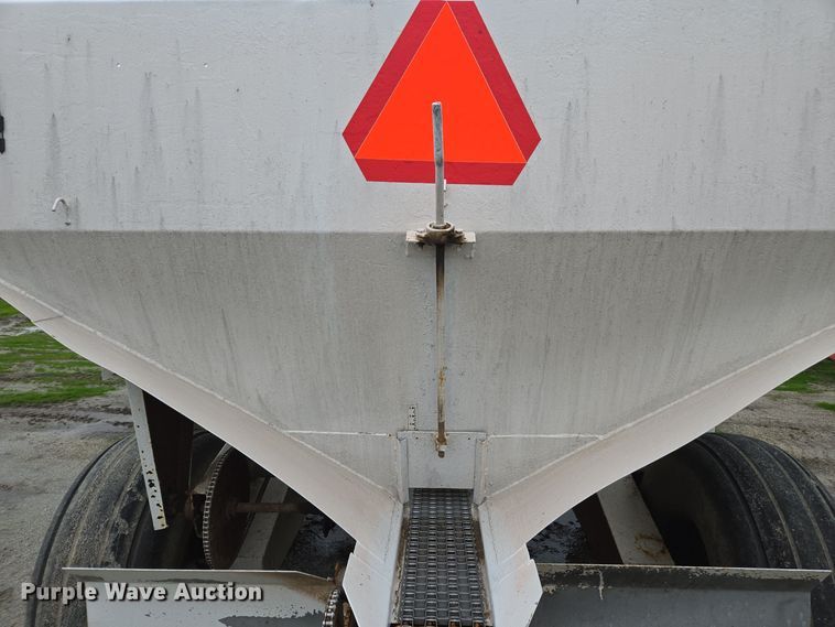 image for item DX1585 Western SMC2064S  spreader