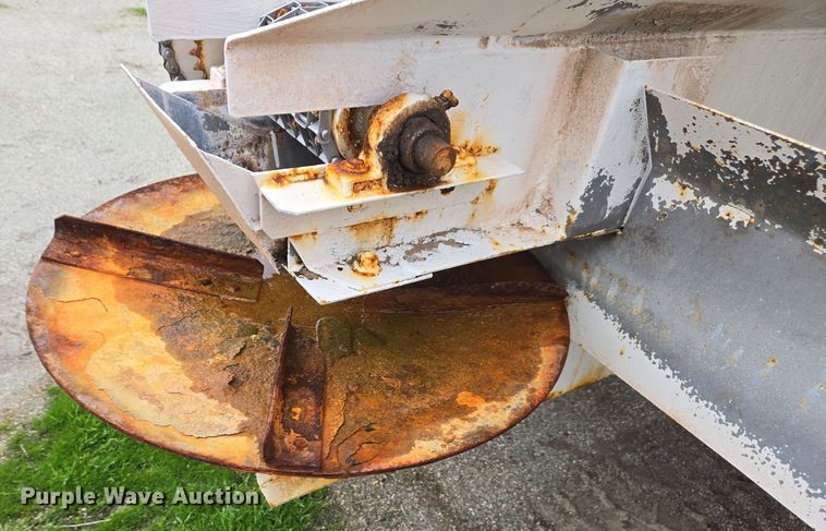 image for item DX1585 Western SMC2064S  spreader