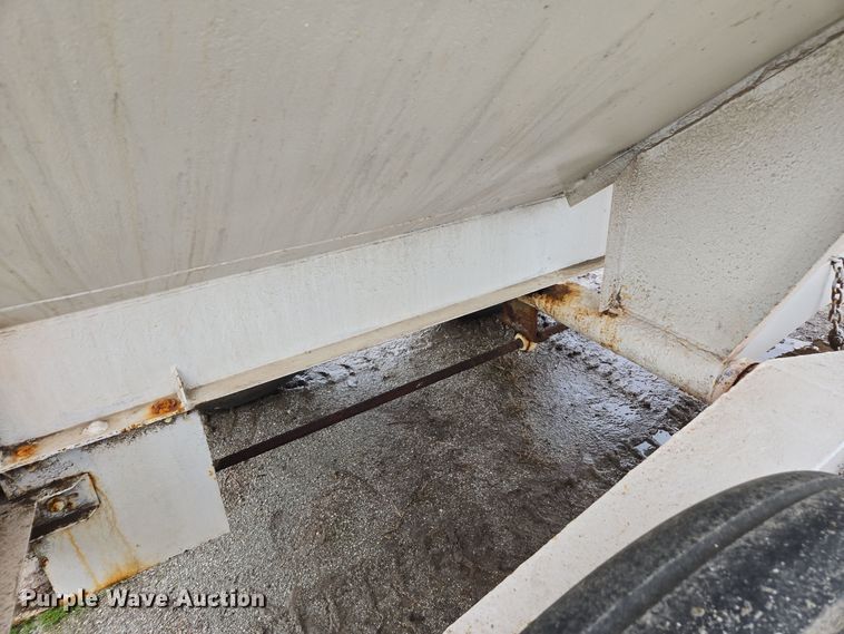 image for item DX1585 Western SMC2064S  spreader