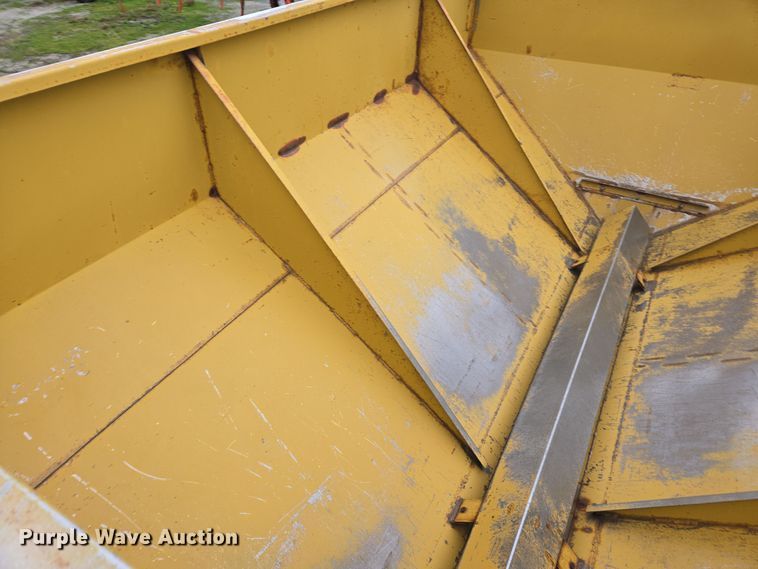 image for item DX1585 Western SMC2064S  spreader