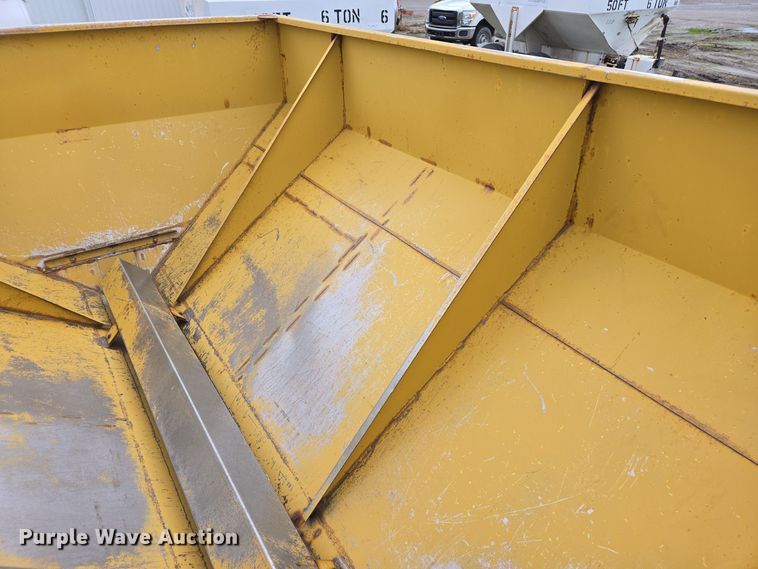 image for item DX1585 Western SMC2064S  spreader