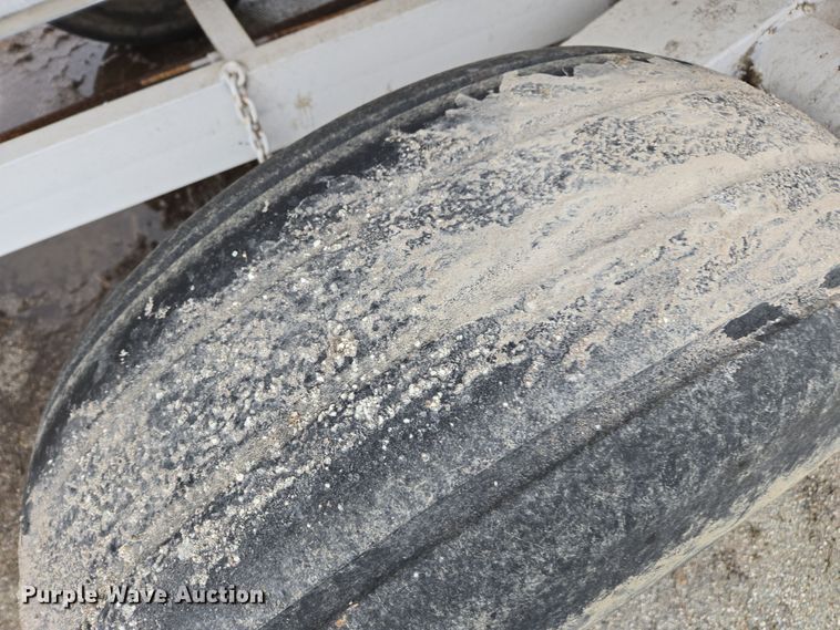 image for item DX1585 Western SMC2064S  spreader