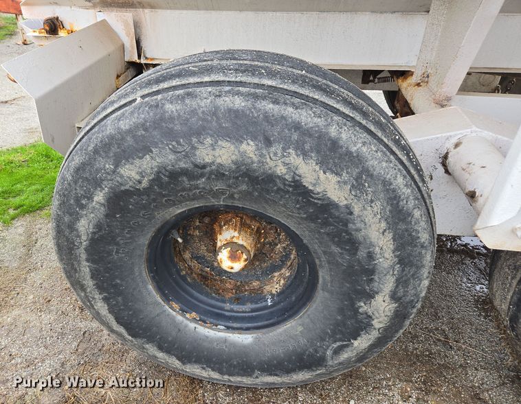 image for item DX1585 Western SMC2064S  spreader