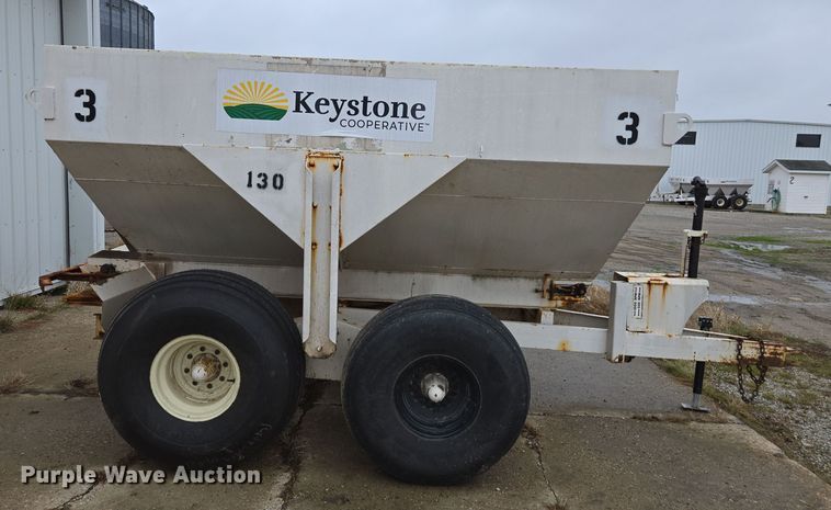 image for item DX1587 Western SMC2064S spreader