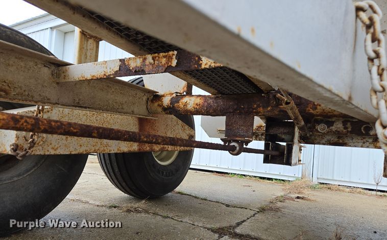 image for item DX1587 Western SMC2064S spreader