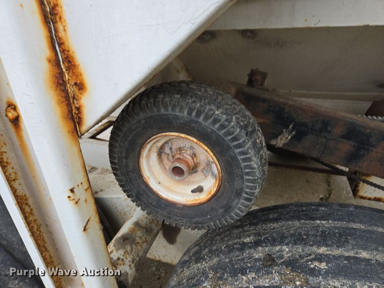 image for item DX1587 Western SMC2064S spreader